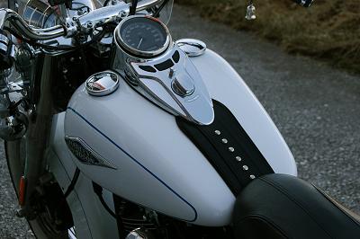 Harley Davidson FLSTC Heritage Softail 