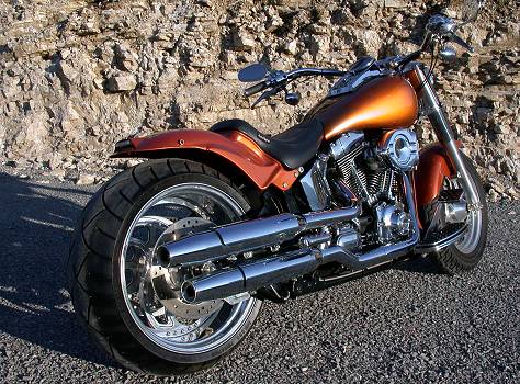 Harley Davidson FLSTF Vulcanus