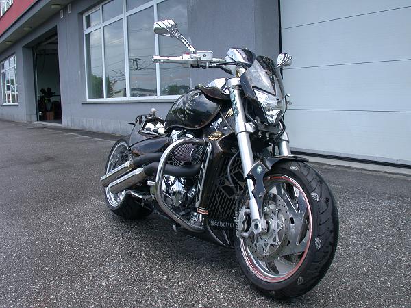 Suzuki VZR 1800 Intruder “Viper” 