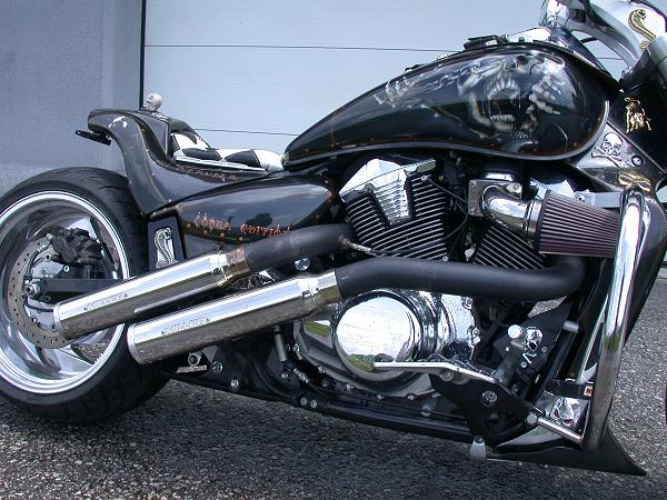 Suzuki VZR 1800 Intruder “Viper” 