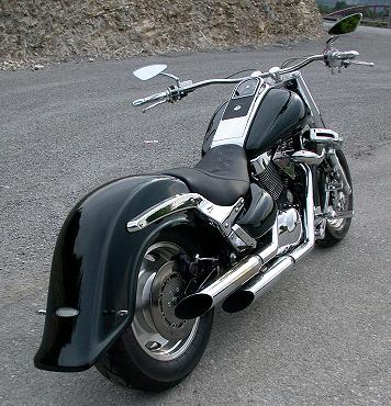 Suzuki VL 1500 Intruder Green Star