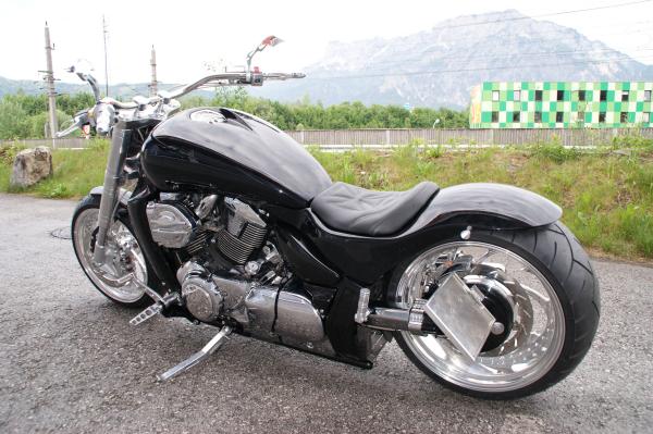 Suzuki VZR 1800 Intruder Spectacula