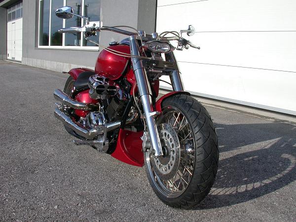 Yamaha XVS 1100 Drag Star Red Pearl 