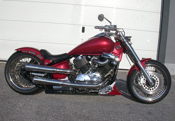 Yamaha XVS 1100 Drag Star Red Pearl 