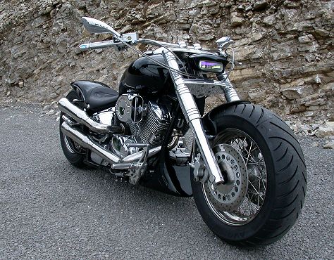 Yamaha XVS 1100 Drag Star Samnu