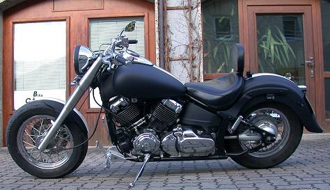 Yamaha XVS 650 Drag Star Noir