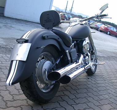 Yamaha XVS 650 Drag Star Noir