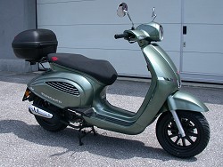 Zündapp Bella R125